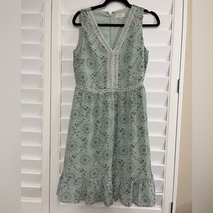 Loft Outlet Sleeveless v-neck ruffle dress